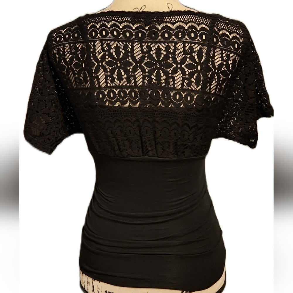 Heartsoul Lace Top - Picture 2 of 3